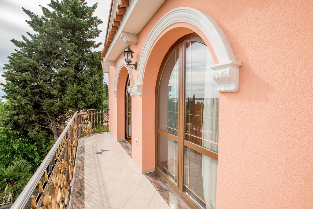 Apartments Leonarda Порторож Экстерьер фото