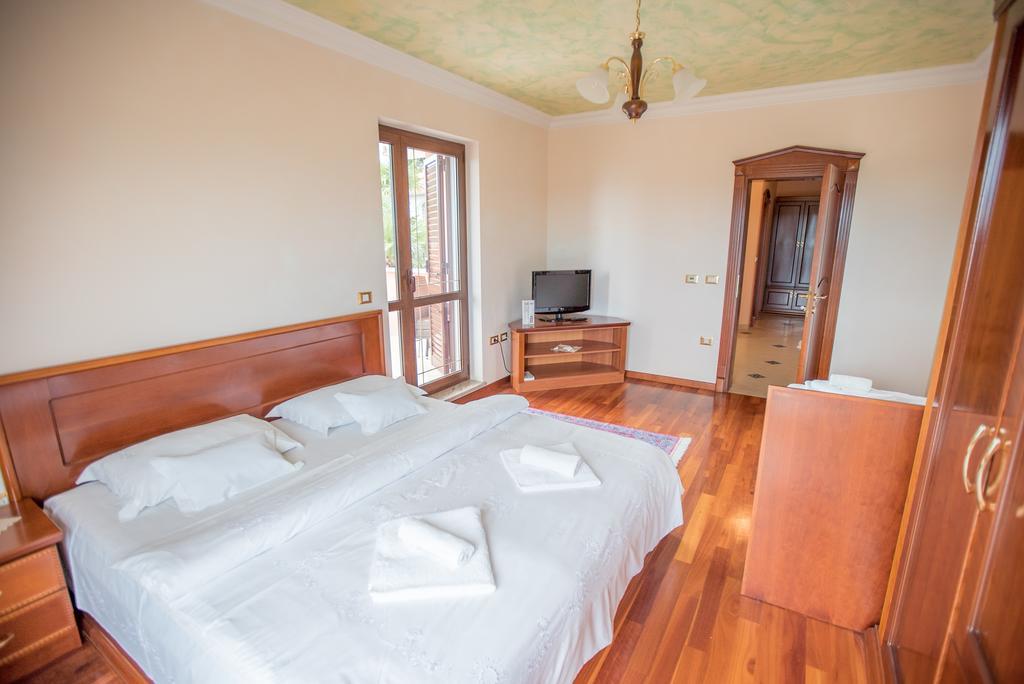 Apartments Leonarda Порторож Экстерьер фото